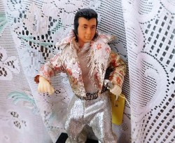 elvis radio a